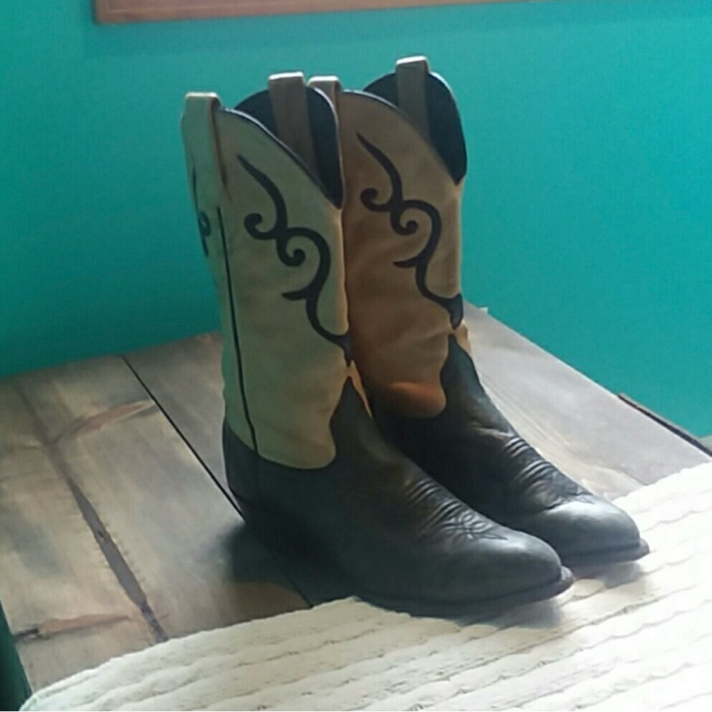 J. Chisholm Black and Tan Heeled Boots
